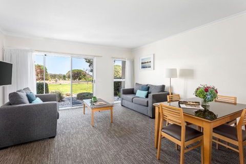 Quest Williamstown North - Phillip Island Accommodation 3