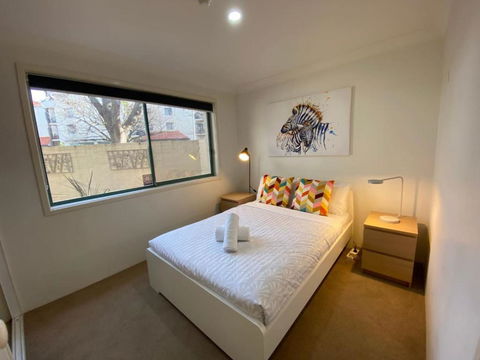 Quiet 2 Bedroom Apt In The Heart Of Old Kingston - Phillip Island Accommodation 3