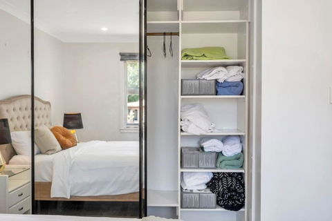 Quiet Elevated Serene Home (Top) - Phillip Island Accommodation 3