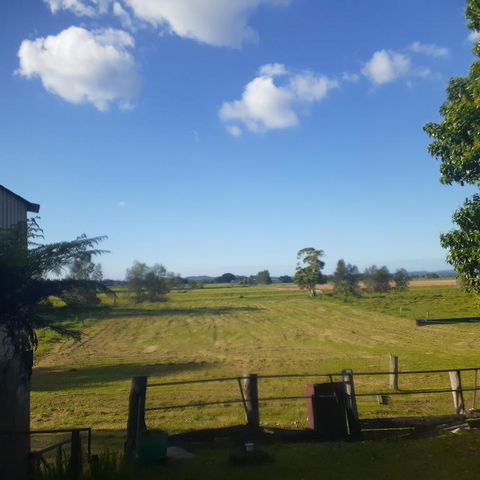 QUIET PROPERTY BY THE RIVER - Phillip Island Accommodation 1