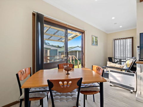 Quota Cabin - Phillip Island Accommodation 3