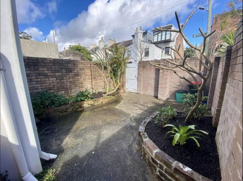 Rear Garden Suite - Phillip Island Accommodation 1