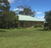 At HOME on HOLMES - Phillip Island Accommodation