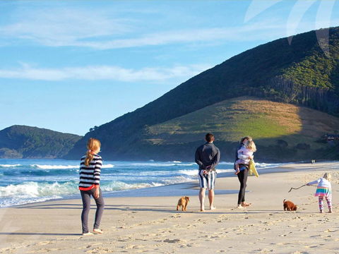 At Tintagel - Phillip Island Accommodation 3