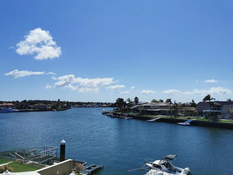 Attached Self Service Waterfront Whole Villa - Sydney - Phillip Island Accommodation 0