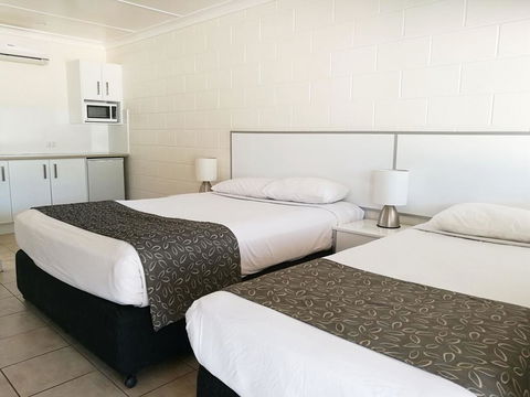 Augathella Motel & Caravan Park - Phillip Island Accommodation 0