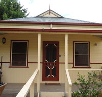 Autumn Affair Cottage 5 - Phillip Island Accommodation