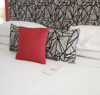 Avaleen Lodge Motor Inn