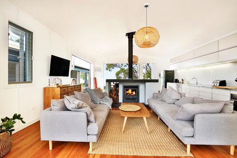 Ayana Beach House - Pet Friendly - Opposite Beach - Phillip Island Accommodation 0