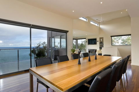 Azure - Phillip Island Accommodation 3