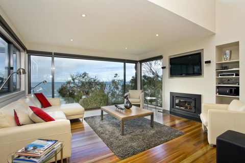 Azure - Phillip Island Accommodation 0
