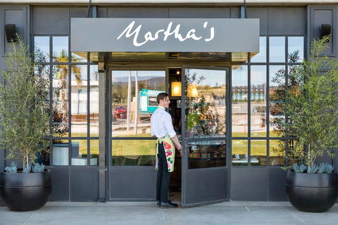 Azure Bliss Family Escape Opposite Beach With Heated Pool Access - Phillip Island Accommodation 2