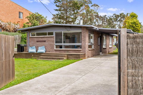 BADENOCH - Phillip Island Accommodation 0