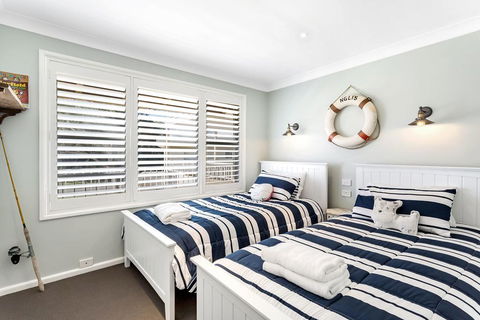 Bagnall Avenue, 1 - Phillip Island Accommodation 3