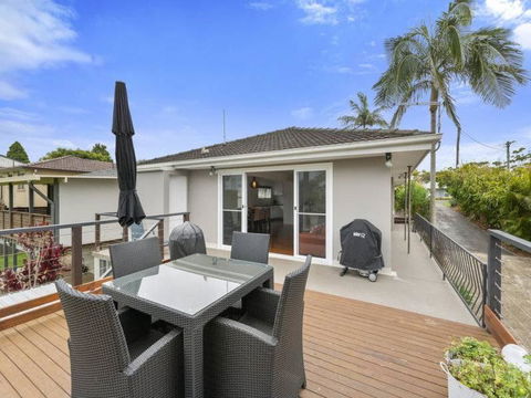 Bailey House - Phillip Island Accommodation 1