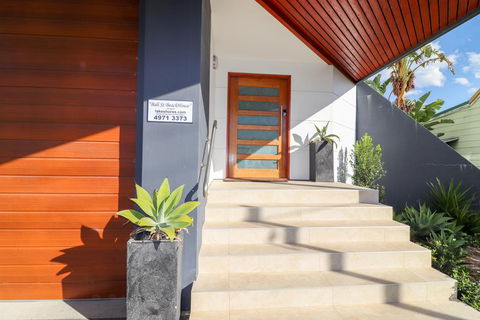 Bali St BeachHouse - Phillip Island Accommodation 1