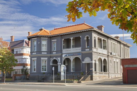 Ballarat Premier Apartments - Phillip Island Accommodation 1