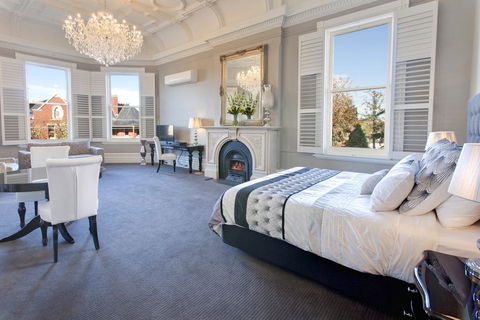 Ballarat Premier Apartments - Phillip Island Accommodation 0
