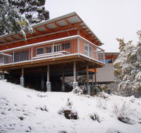 Base Camp Tasmania - Phillip Island Accommodation