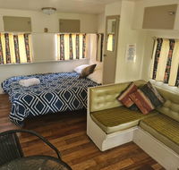 Bateman Bay Holiday Park  Batemans Bay YHA - Phillip Island Accommodation