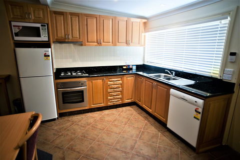 Bathurst Heritage Motor Inn - Phillip Island Accommodation 1