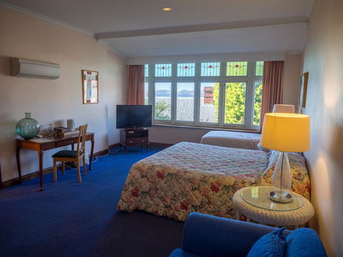 Battery Point Manor - Phillip Island Accommodation 1