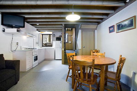 Battys - Phillip Island Accommodation 3