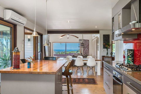 Bauhinia House - Phillip Island Accommodation 2