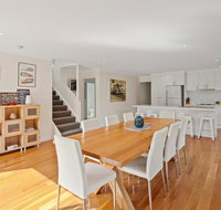 Bay Breeze Retreat - Phillip Island Accommodation