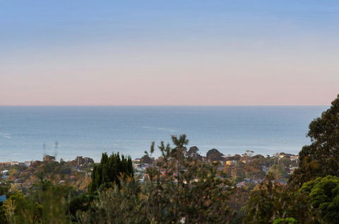 BAY VIEWS ON MANNA - DROMANA - Phillip Island Accommodation 3
