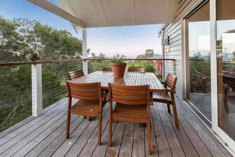 BAY VIEWS ON MANNA - DROMANA - Phillip Island Accommodation 2