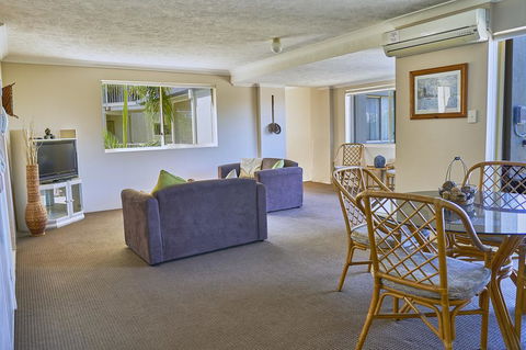 Bayview Beach Holiday Apartments - Phillip Island Accommodation 1