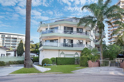 Bayview, Unit 6 - The Entrance, NSW - Phillip Island Accommodation 0