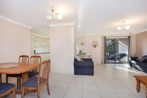 Bayview, Unit 6 - The Entrance, NSW - Phillip Island Accommodation 1