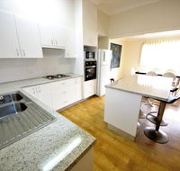 Beach Break at Hat Head