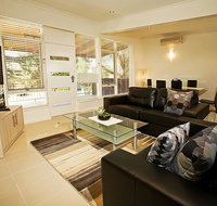 Beach House Apartments - Phillip Island Accommodation