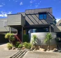 Beach Retreat Townhouse - Phillip Island Accommodation