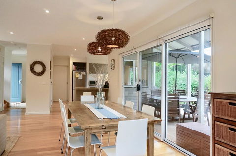 Beachcomber - Phillip Island Accommodation 3