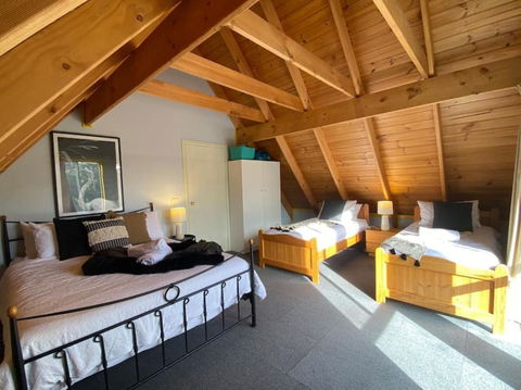 Reel & Relax: 3BR Beach House - Fish, Swim, Surf - Phillip Island Accommodation 3