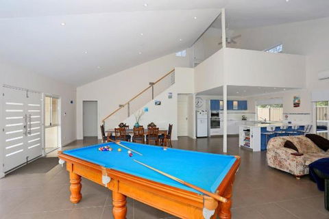 Relax At Falcon By The Bay - Phillip Island Accommodation 1