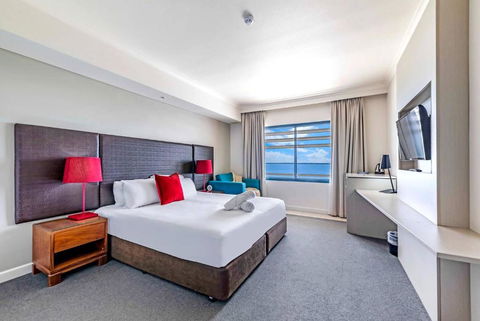 Resort Style Living In An Oceanview King Suite - Phillip Island Accommodation 0