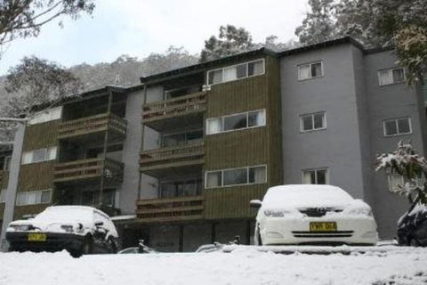 Retro 2 Bedroom Apartment - Phillip Island Accommodation 1