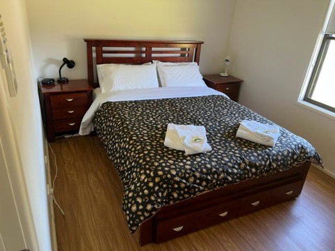 RIVER DOWNS COTTAGE - Phillip Island Accommodation 0