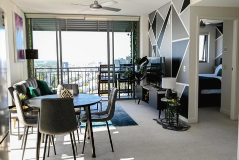 River View Apartment In Brisbane With Parking - Phillip Island Accommodation 1