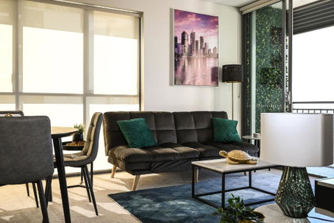 River View Apartment In Brisbane With Parking - Phillip Island Accommodation 0