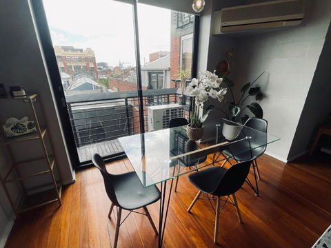 Red Tulip Apartments In Prahran - Phillip Island Accommodation 3