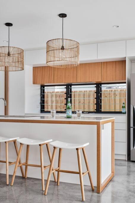 Sanctuary Spaces - Lomani Eleven - Phillip Island Accommodation 3