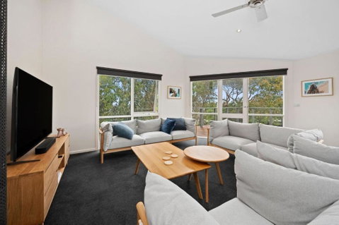 Roadknight Ocean Road View 236 - Phillip Island Accommodation 1
