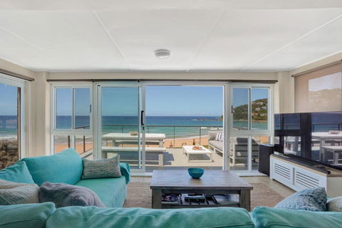 Rocklands Palm Beach Front - Phillip Island Accommodation 0