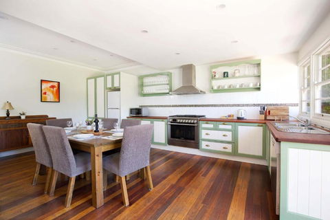 Rodova Cottage - Phillip Island Accommodation 1